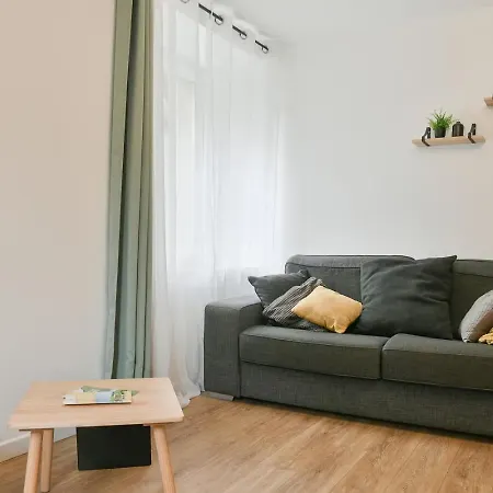 Apartment Charmante Maison A Beron Saint-Beron